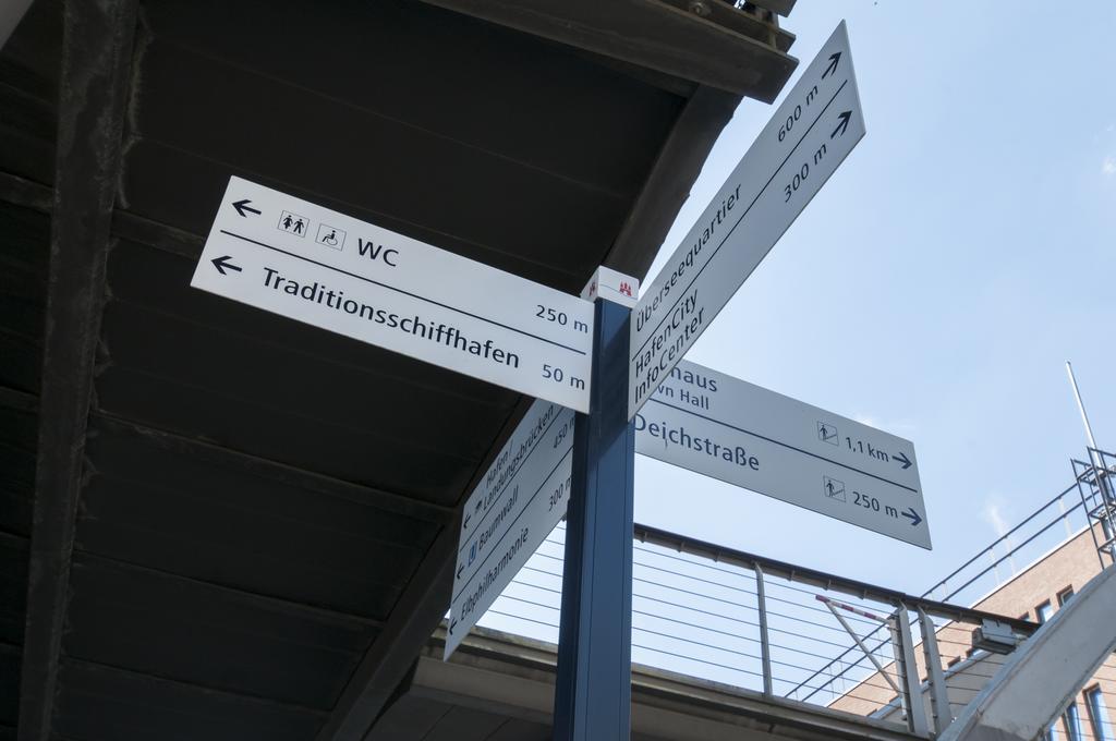 Appartements In Der Historischen Deichstrasse Contactless Check In Hamburg Zewnętrze zdjęcie